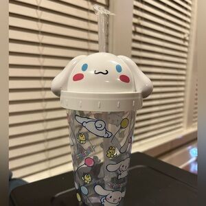 Cinnamoroll Figural Head Dome Acrylic Travel Cup with straw